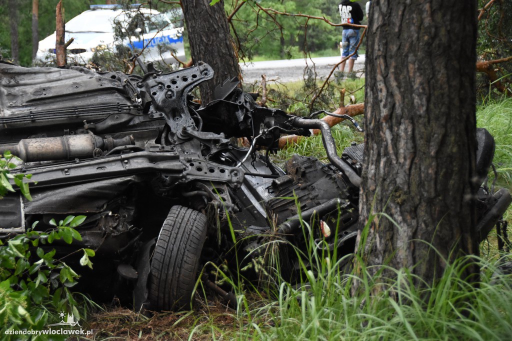 Wypadek na DK 91. Dwie osoby w szpitalu