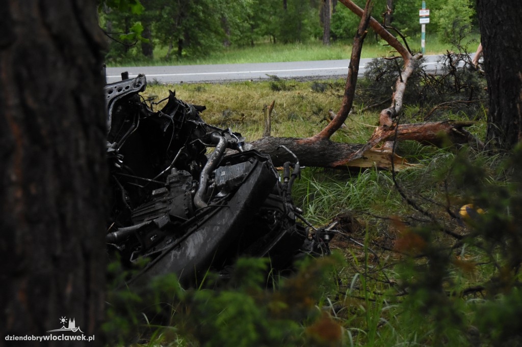 Wypadek na DK 91. Dwie osoby w szpitalu