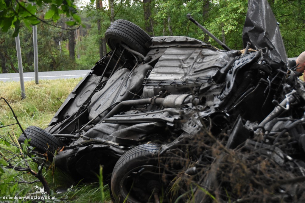Wypadek na DK 91. Dwie osoby w szpitalu