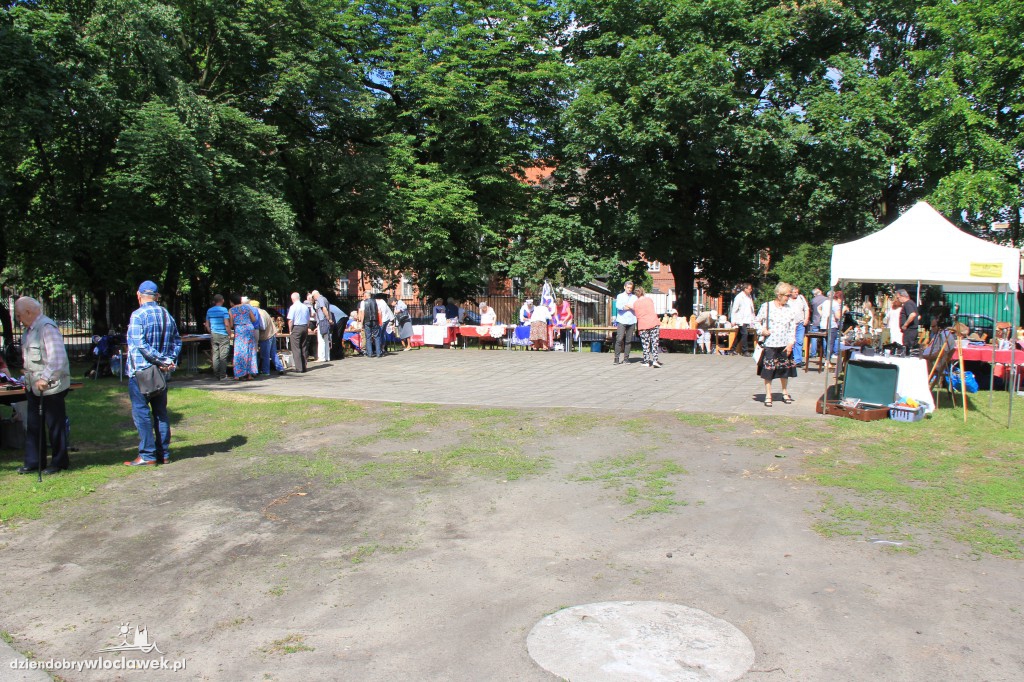 Jarmark staroci i rękodzieła ludowego
