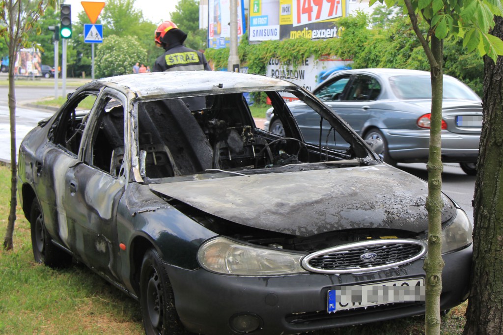 Pożar samochodu przy ul. Planty