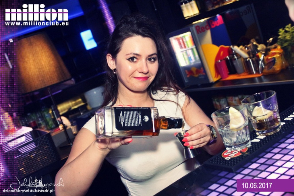Gorąca noc w klubie Million