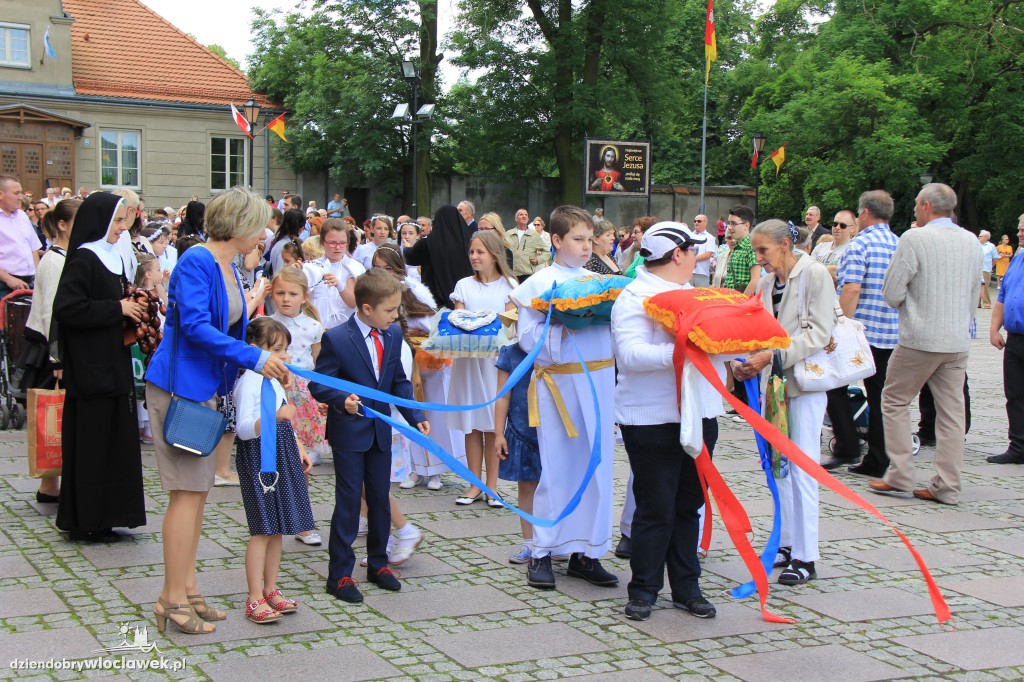  Procesja eucharystyczna ulicami miasta