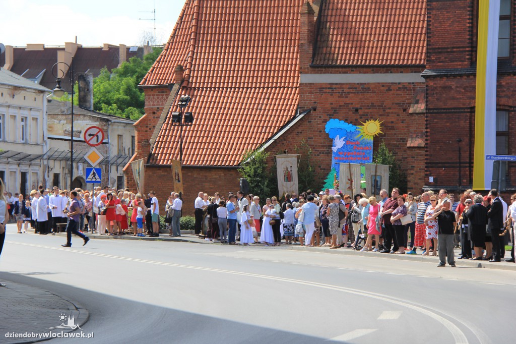  Procesja eucharystyczna ulicami miasta