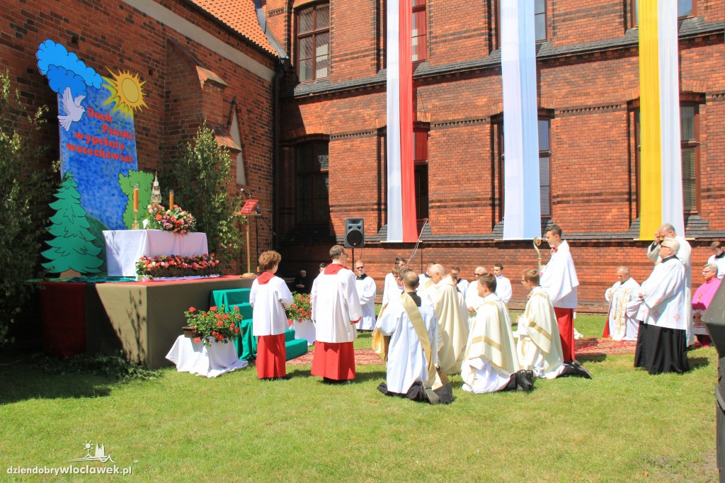  Procesja eucharystyczna ulicami miasta