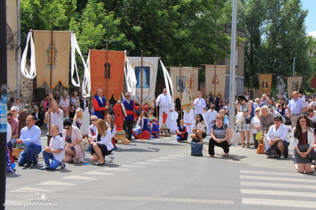  Procesja eucharystyczna ulicami miasta