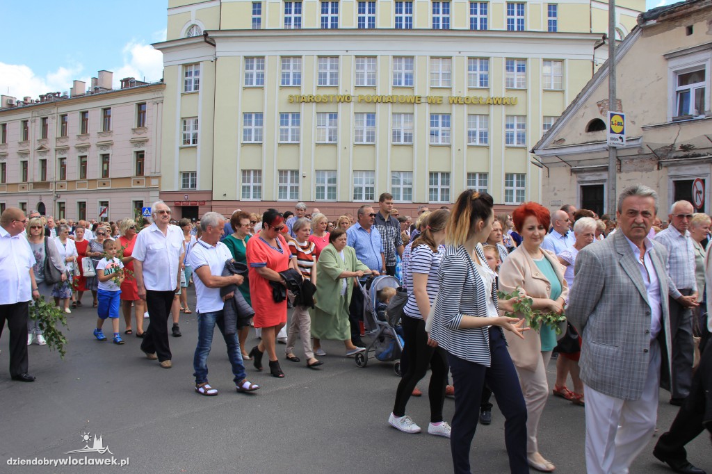  Procesja eucharystyczna ulicami miasta
