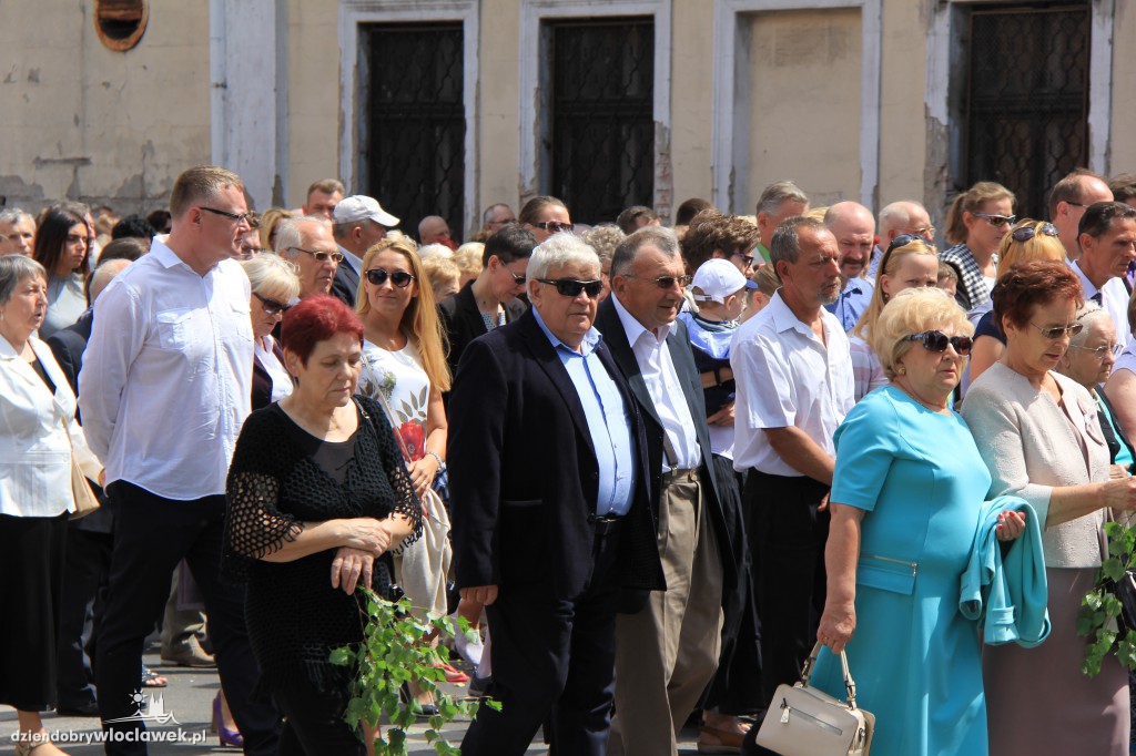  Procesja eucharystyczna ulicami miasta