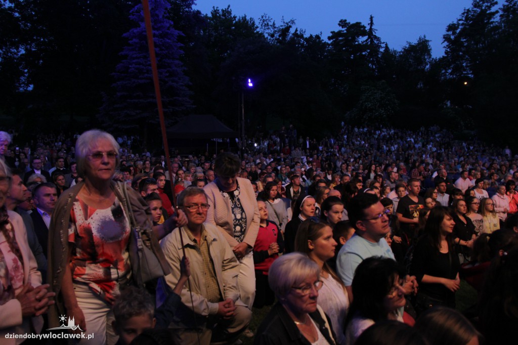 Koncert Uwielbienie w Parku