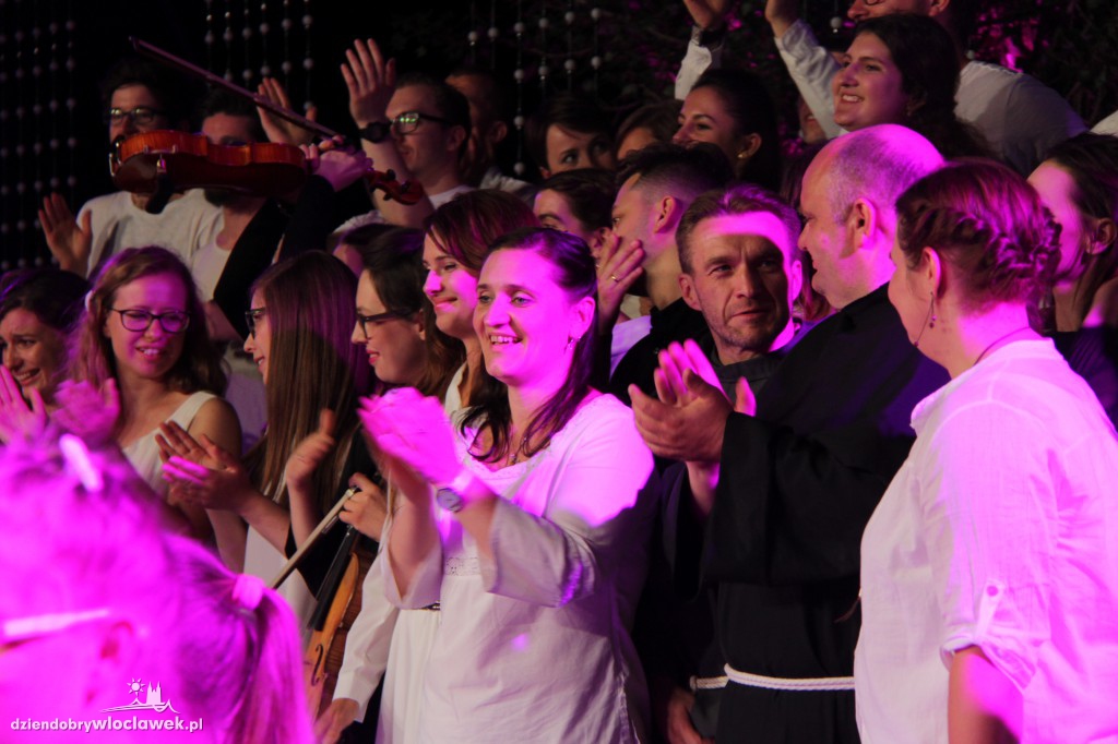 Koncert Uwielbienie w Parku