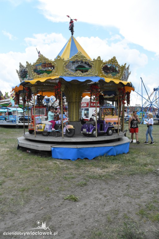 Europark Krasnal przy Broniewskiego