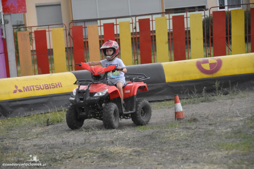 Europark Krasnal przy Broniewskiego