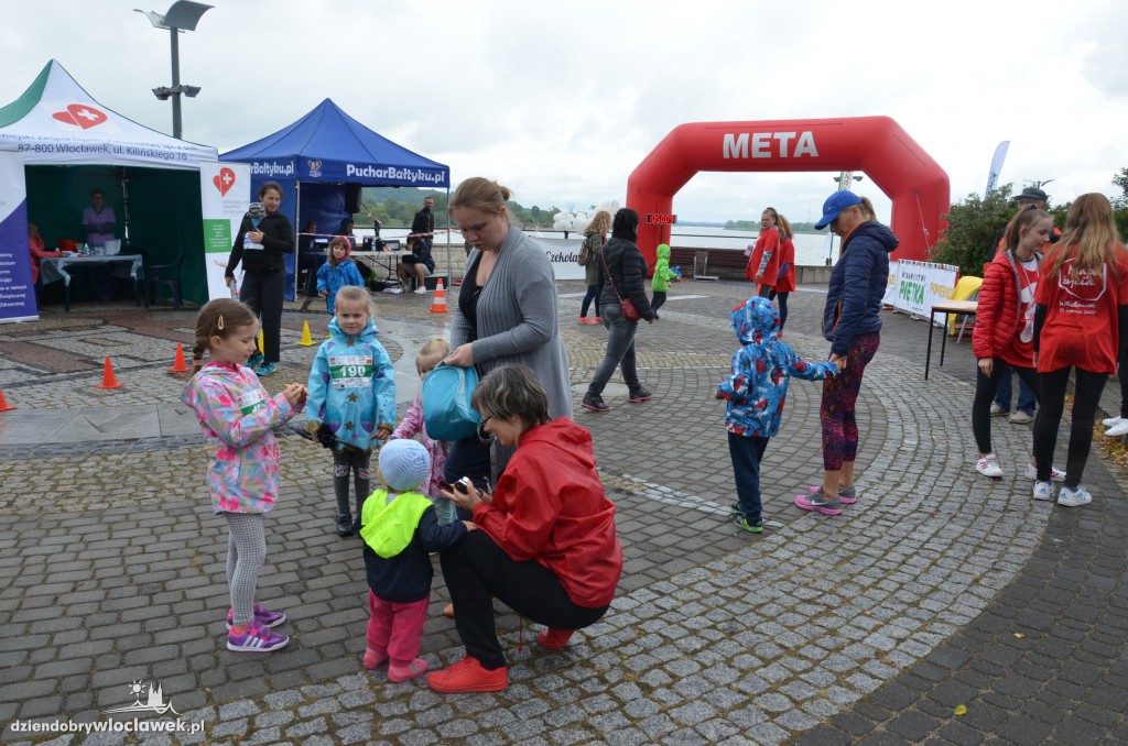 Marsz Malucha i bieg nordic walking