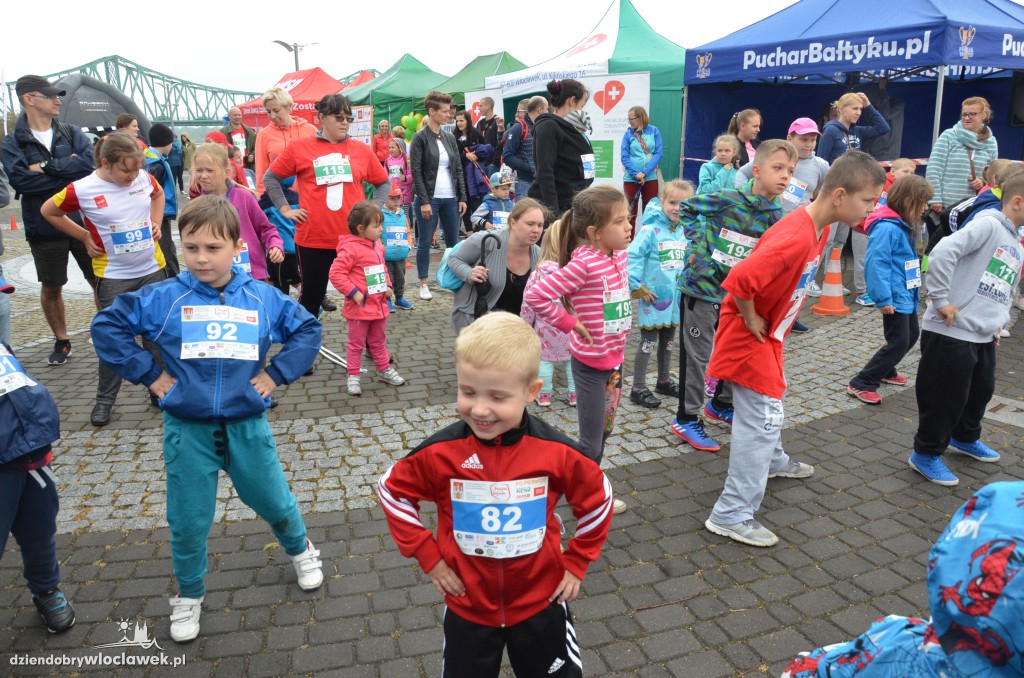 Marsz Malucha i bieg nordic walking