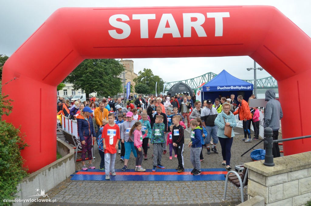 Marsz Malucha i bieg nordic walking
