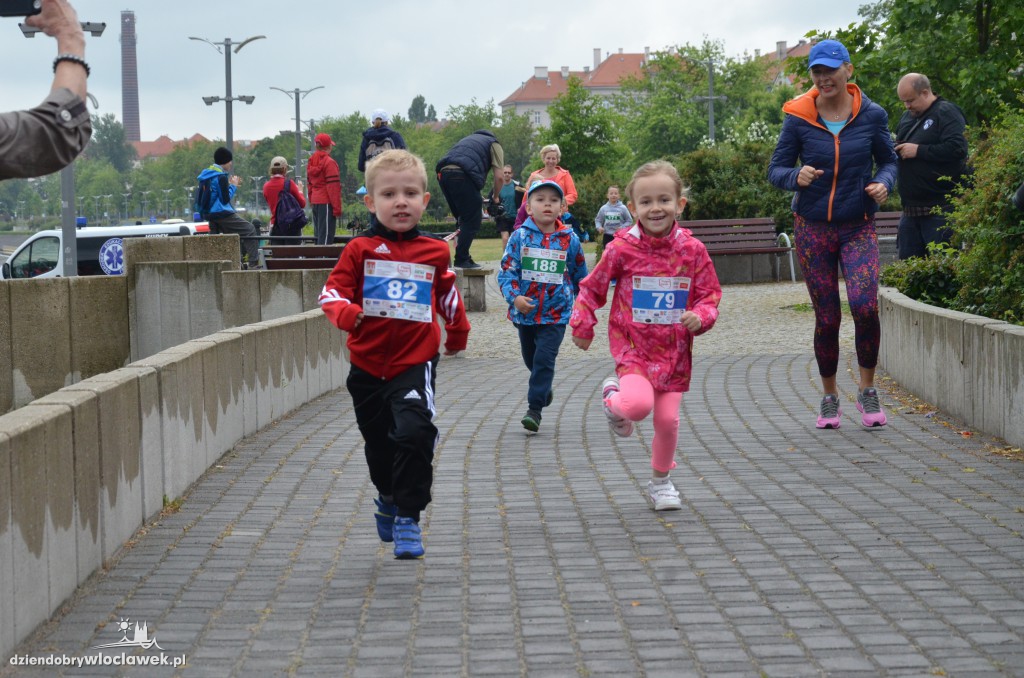 Marsz Malucha i bieg nordic walking