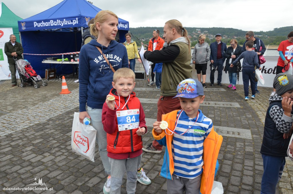 Marsz Malucha i bieg nordic walking