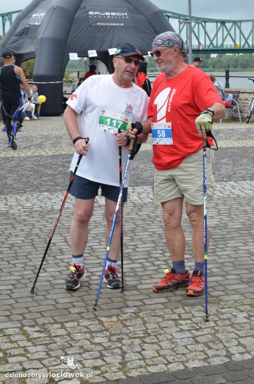 Marsz Malucha i bieg nordic walking