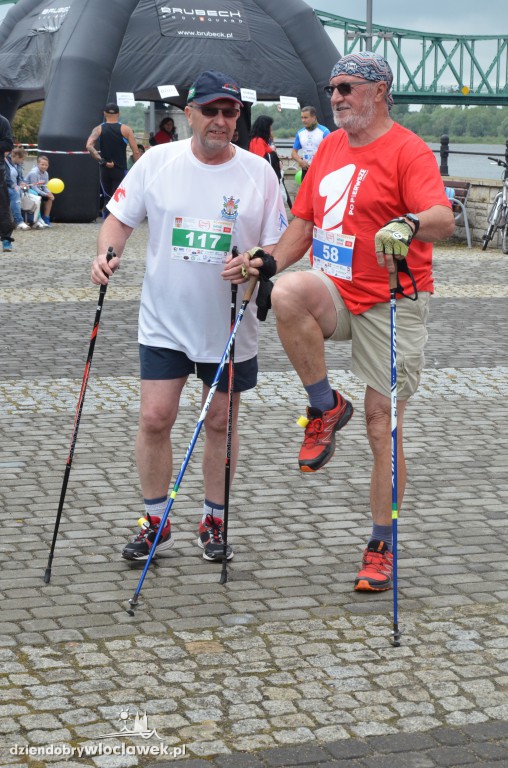 Marsz Malucha i bieg nordic walking