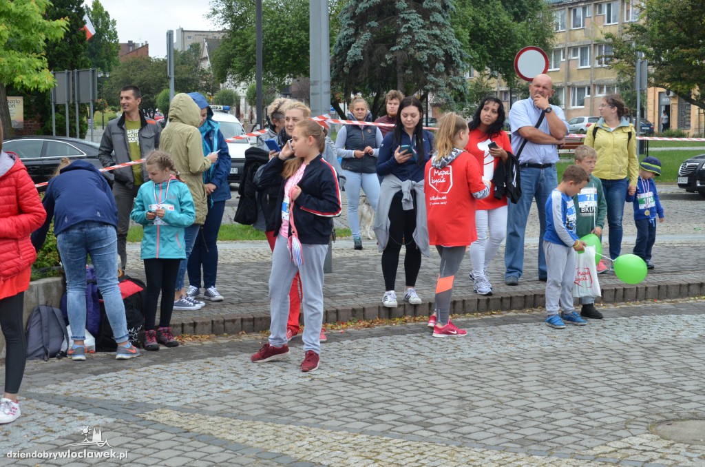 Marsz Malucha i bieg nordic walking