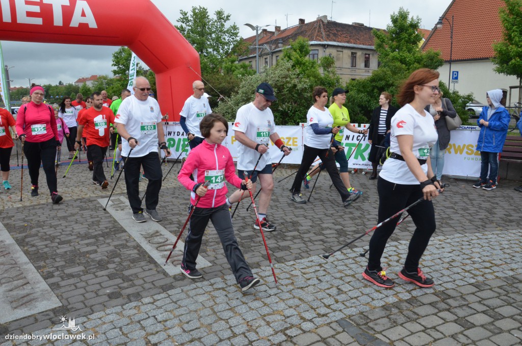 Marsz Malucha i bieg nordic walking