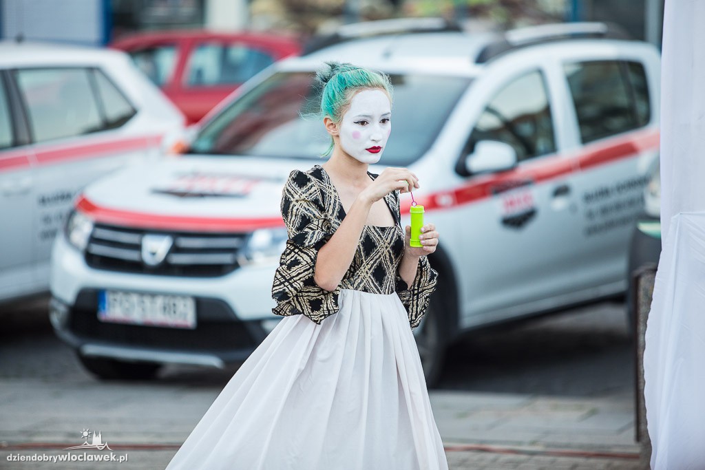 XV Brukarnia na placu Wolności
