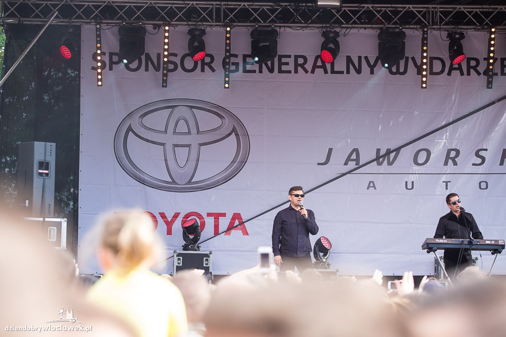 Akcent porwał tłumy na Święcie Żuru