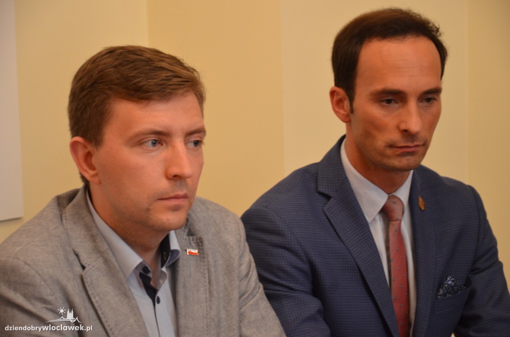 PiS rozpoczyna kampanię wyborczą