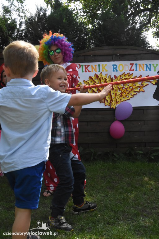Piknik rodzinny w Chatce Puchatka
