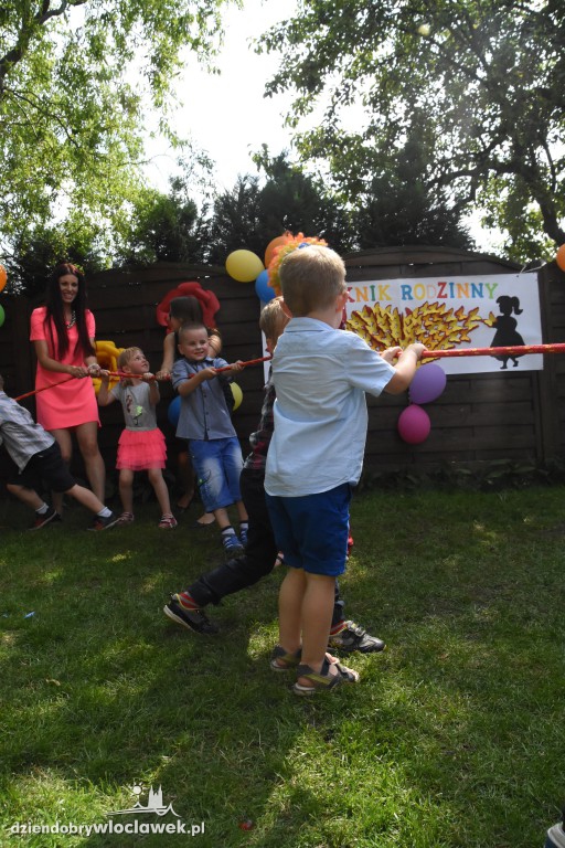 Piknik rodzinny w Chatce Puchatka