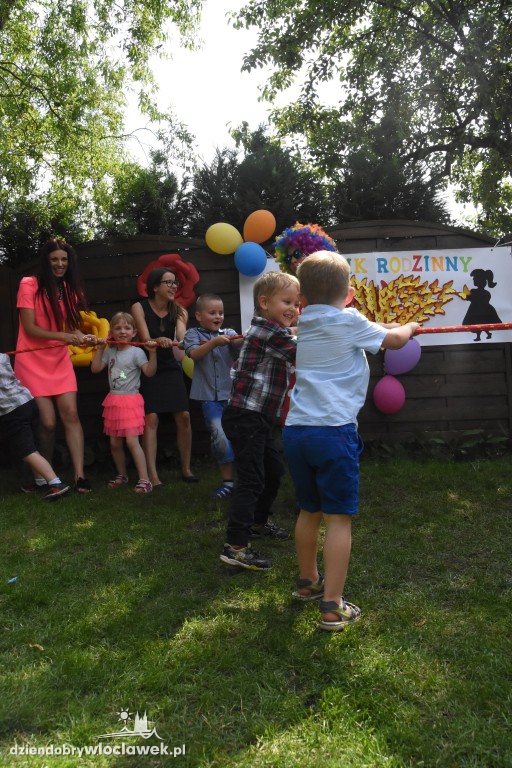 Piknik rodzinny w Chatce Puchatka