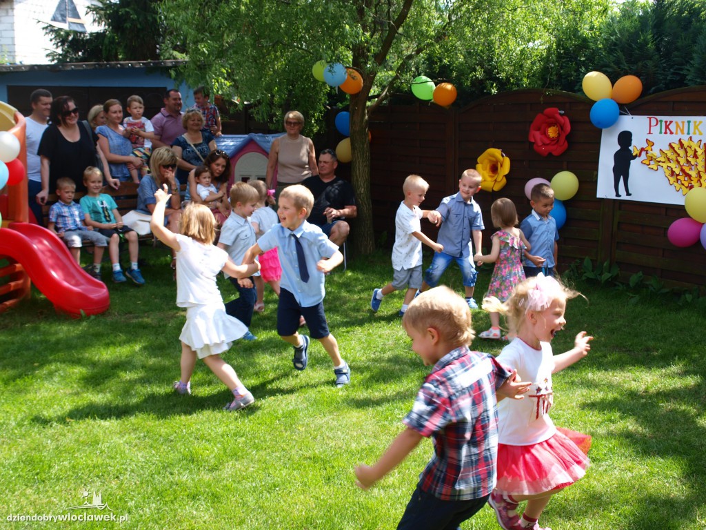 Piknik rodzinny w Chatce Puchatka