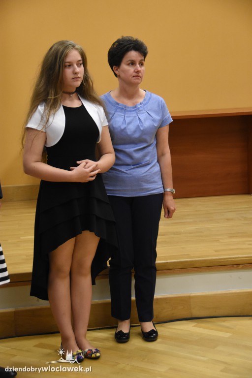 Stypendia dla uzdolnionych uczniów