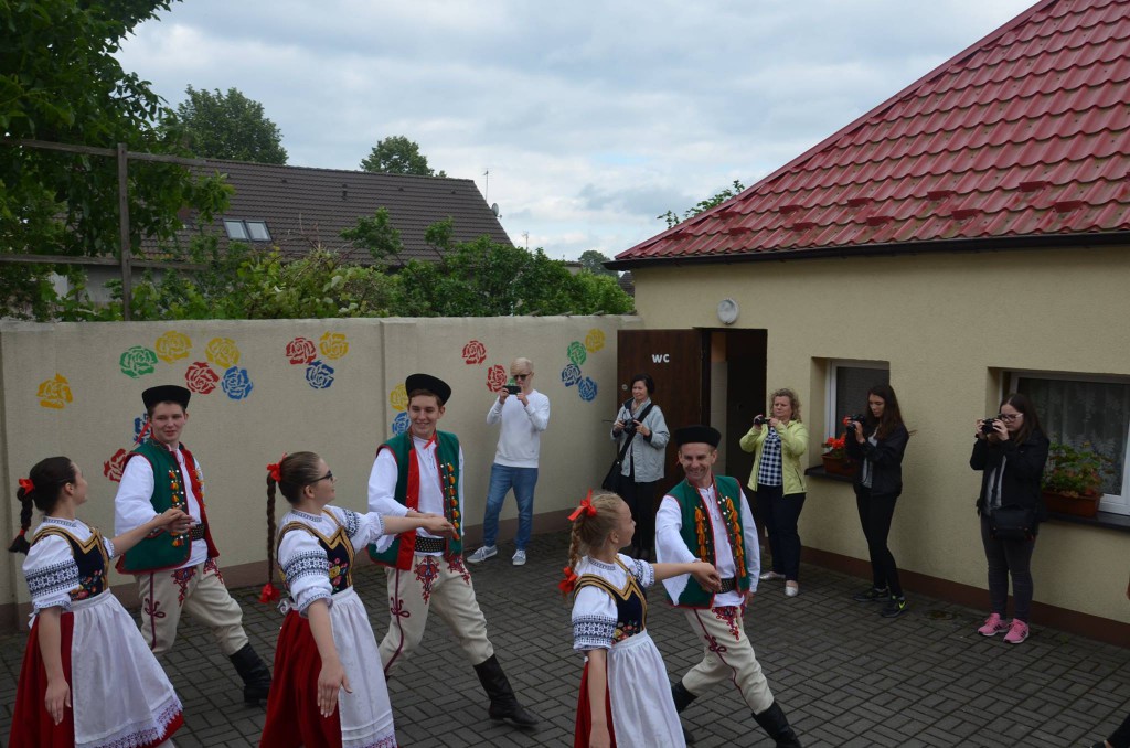 Festiwalu Zespołów Pieśni i Tańca