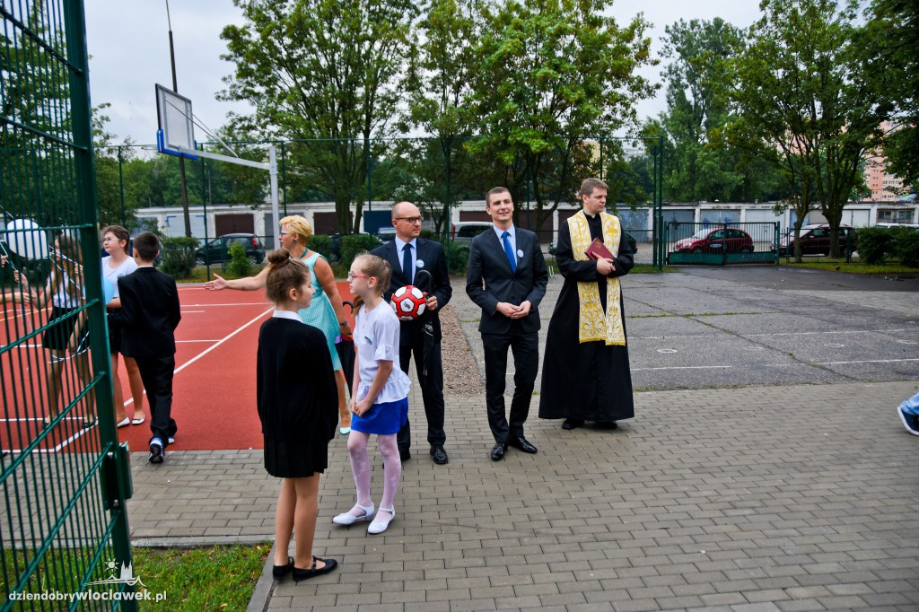 Otwarcie boiska szkolnego przy SP 18