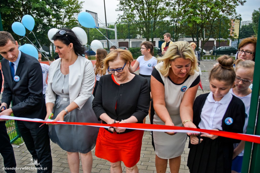 Otwarcie boiska szkolnego przy SP 18