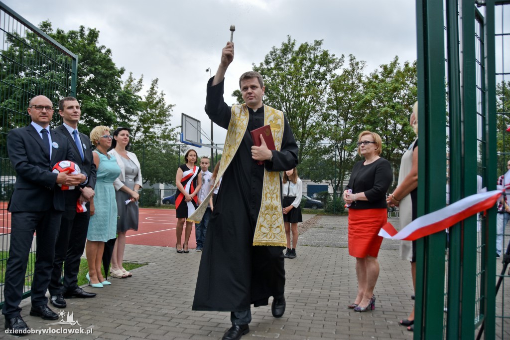 Otwarcie boiska szkolnego przy SP 18