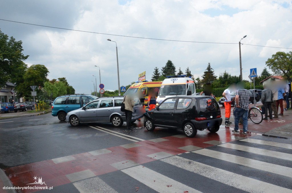 Kolizja 3 aut na Południu