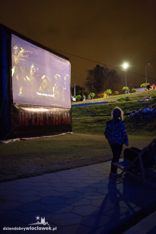  Kino plenerowe na Przystani