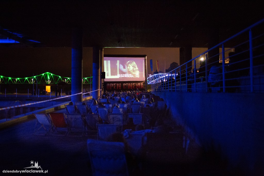  Kino plenerowe na Przystani