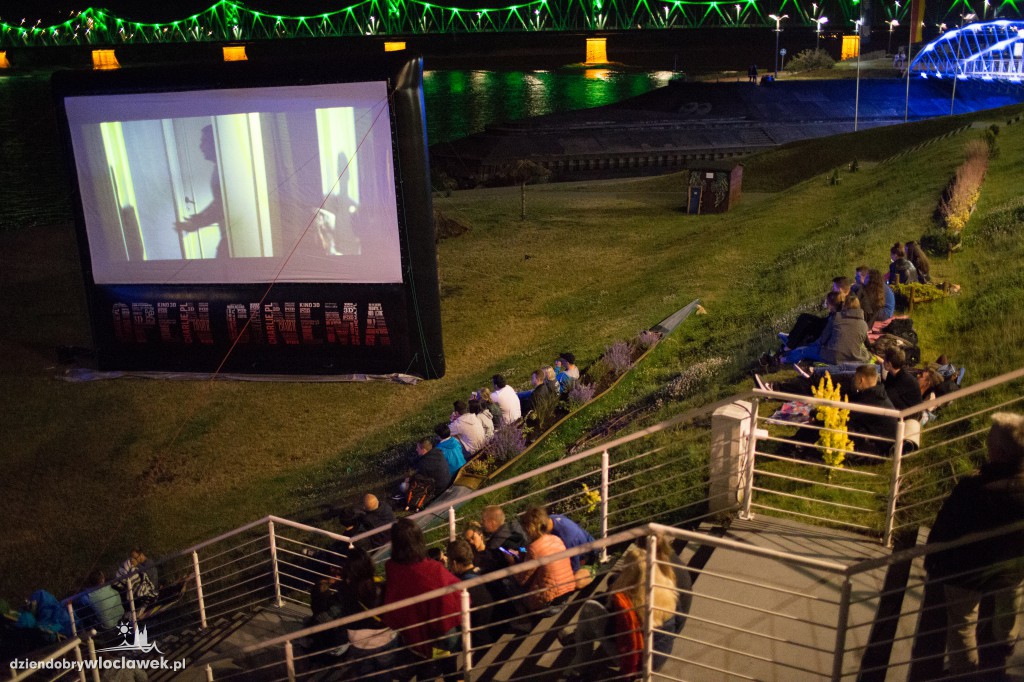  Kino plenerowe na Przystani