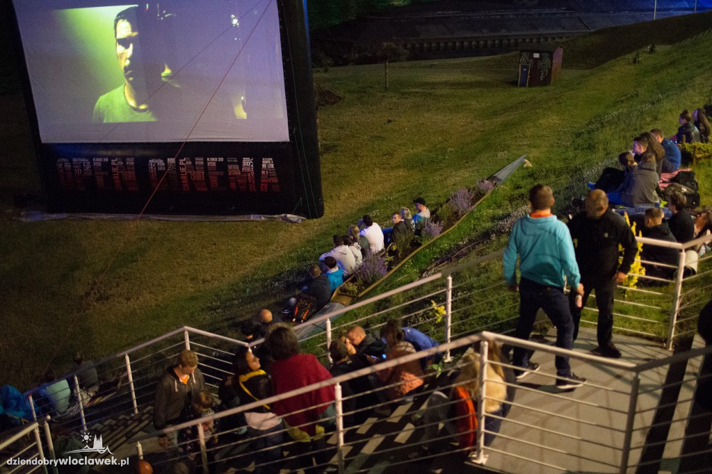  Kino plenerowe na Przystani
