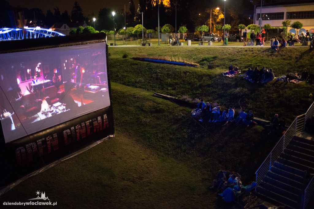  Kino plenerowe na Przystani