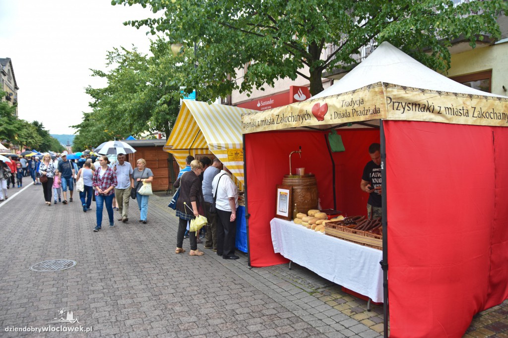 Włocławski Jarmark na ulicy 3 Maja