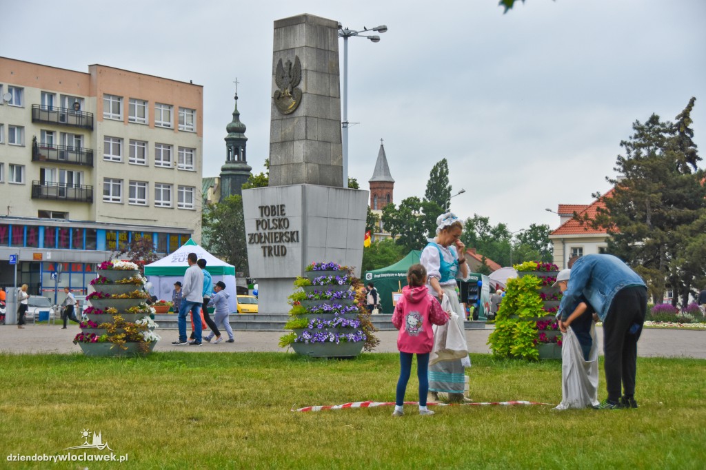 Włocławski Jarmark na ulicy 3 Maja