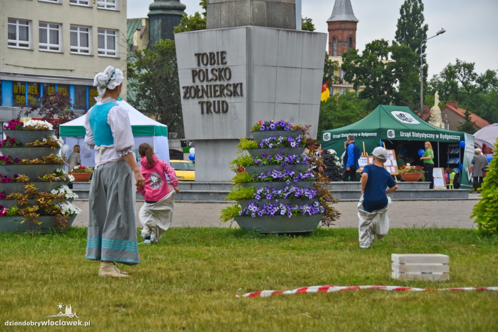 Włocławski Jarmark na ulicy 3 Maja