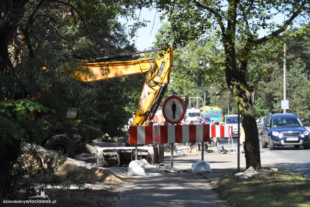 Nowe miejsca parkingowe przy szpitalu