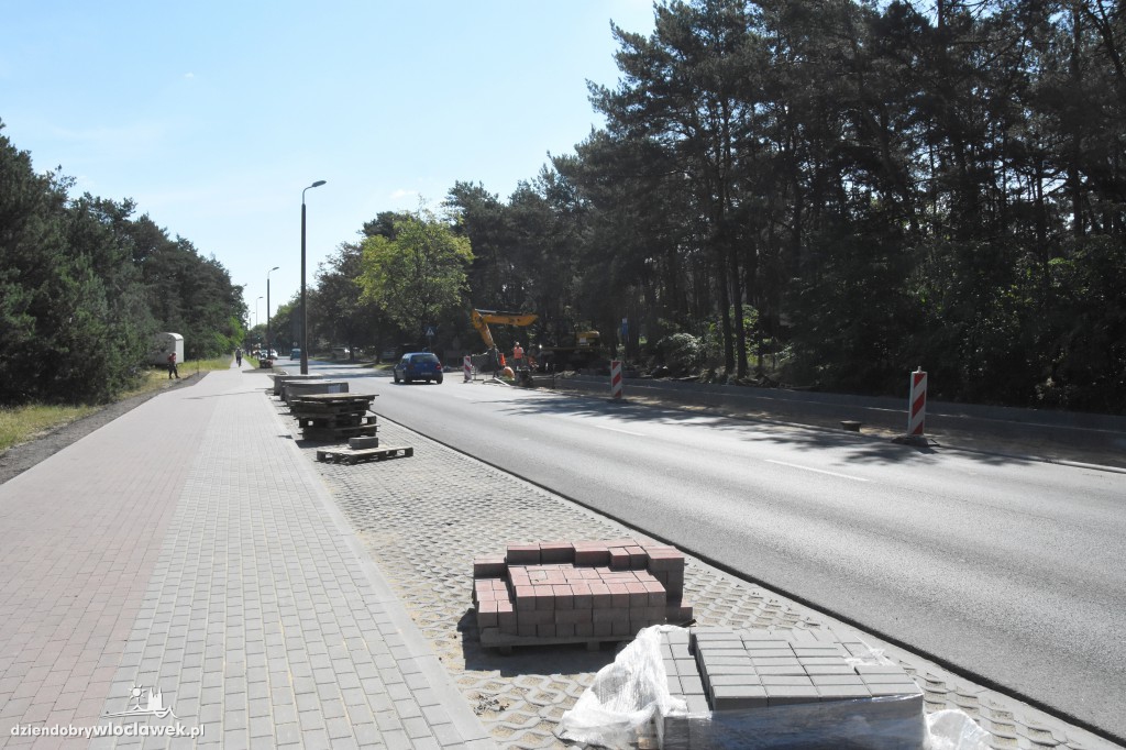 Nowe miejsca parkingowe przy szpitalu