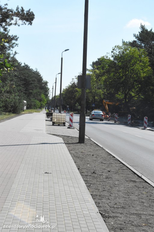 Nowe miejsca parkingowe przy szpitalu