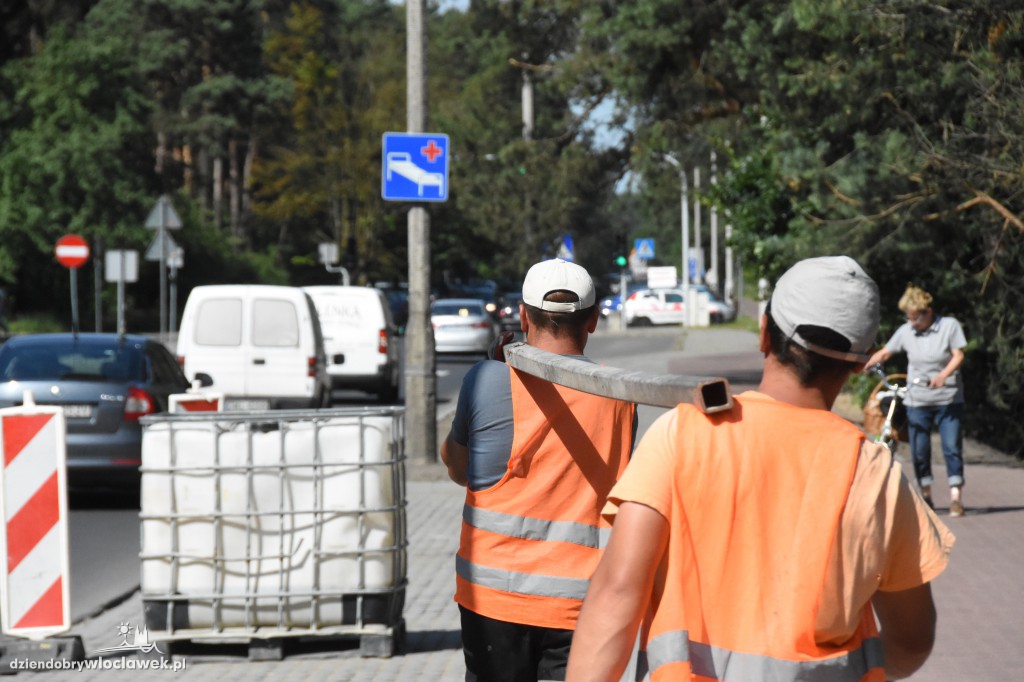 Nowe miejsca parkingowe przy szpitalu